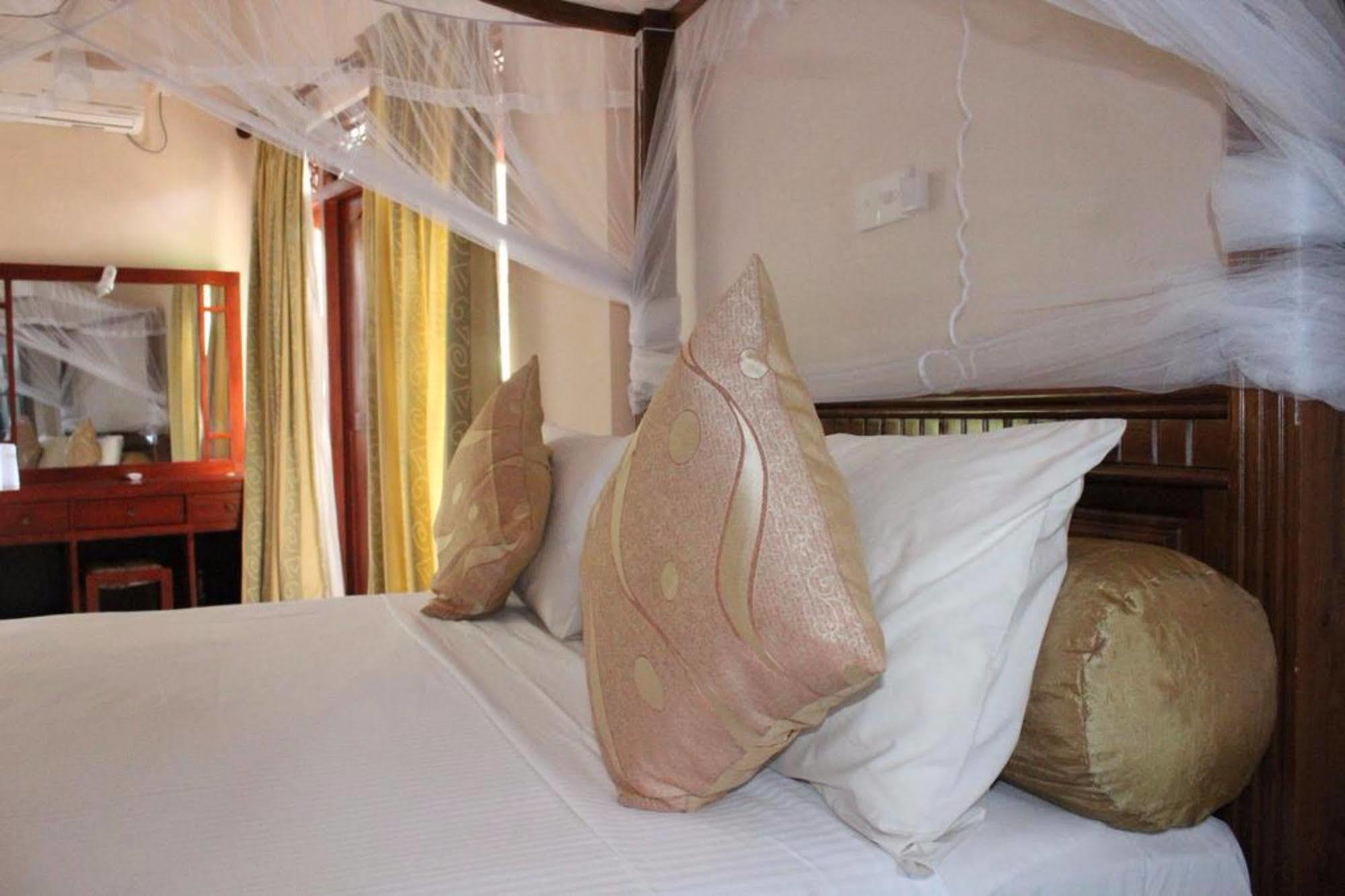 Hotel Bentota Village 外观 照片